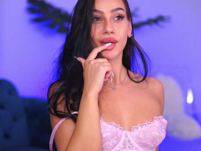 NinnaVoss's BongaCams show and profile