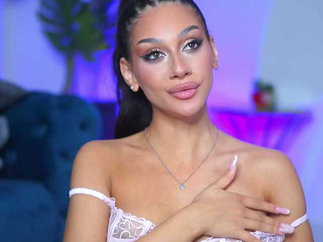 NinnaVoss's BongaCams show and profile