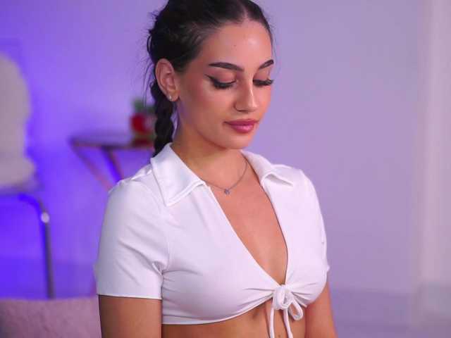 NinnaVoss's BongaCams show and profile