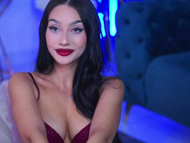 NinnaVoss's BongaCams show and profile