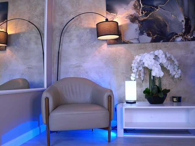 NinnaVoss's BongaCams show and profile