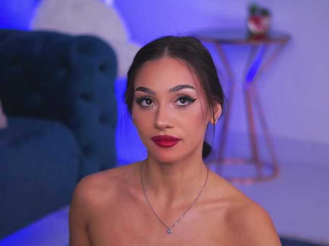 NinnaVoss's BongaCams show and profile