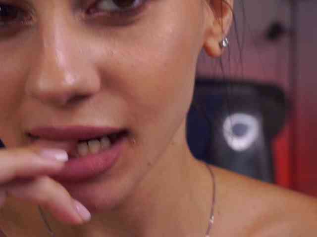 NinnaVoss webcam