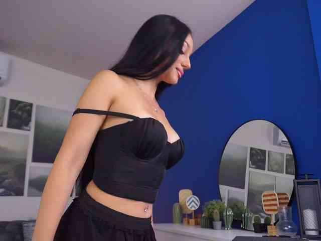 strip chatroom NinnaVoss