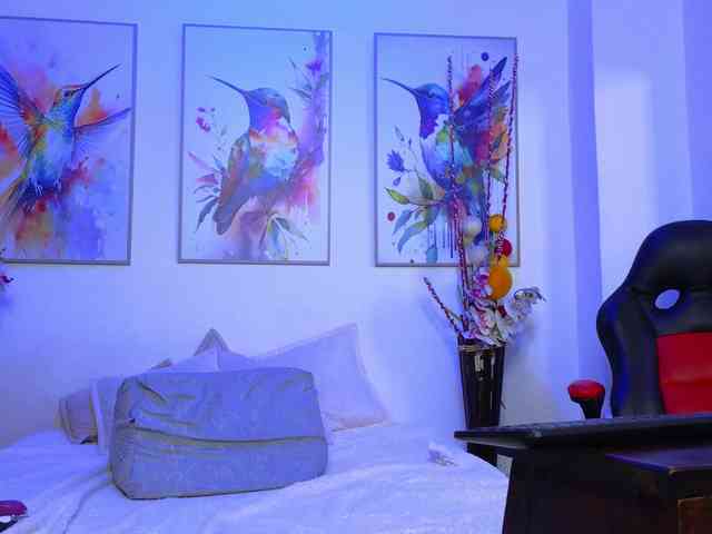 GoddessMia webcam