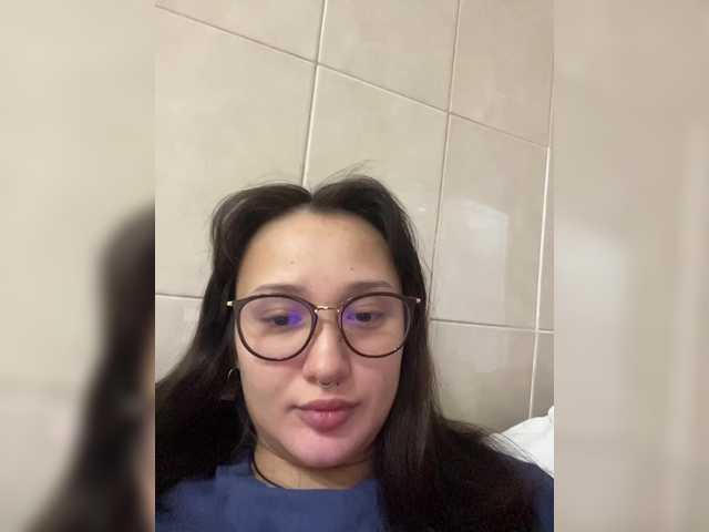 littlewetgirl live sex