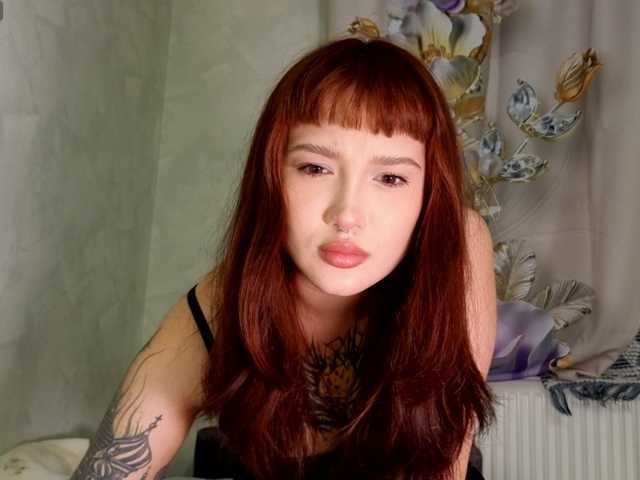 littlewetgirl cam belle