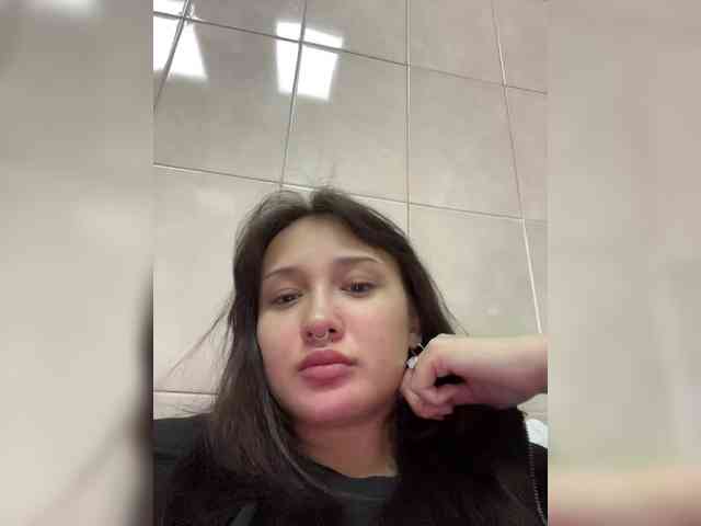 littlewetgirl webcam