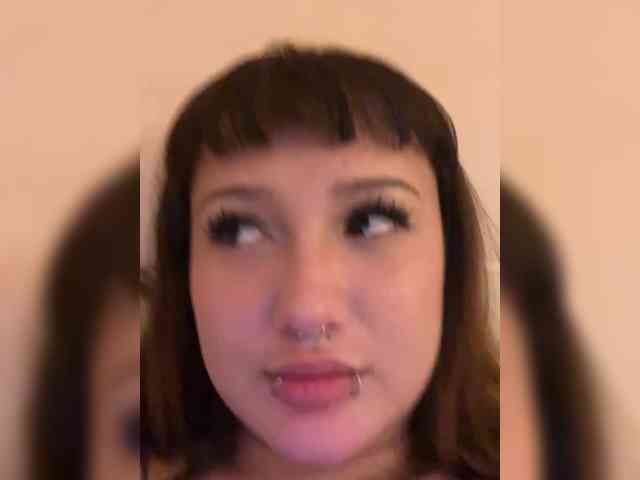 littlewetgirl