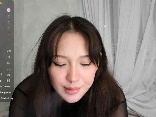 littlewetgirl webcam