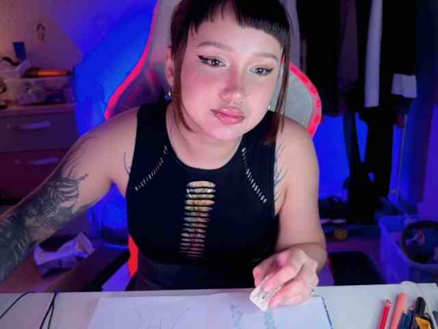 littlewetgirl webcam