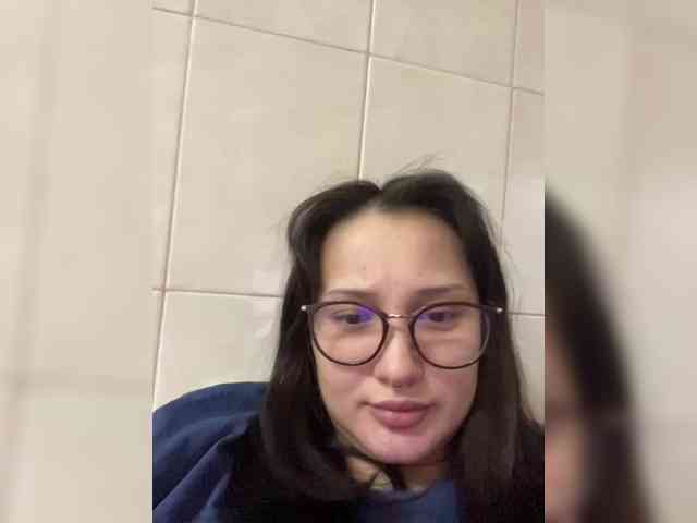 littlewetgirl webcam