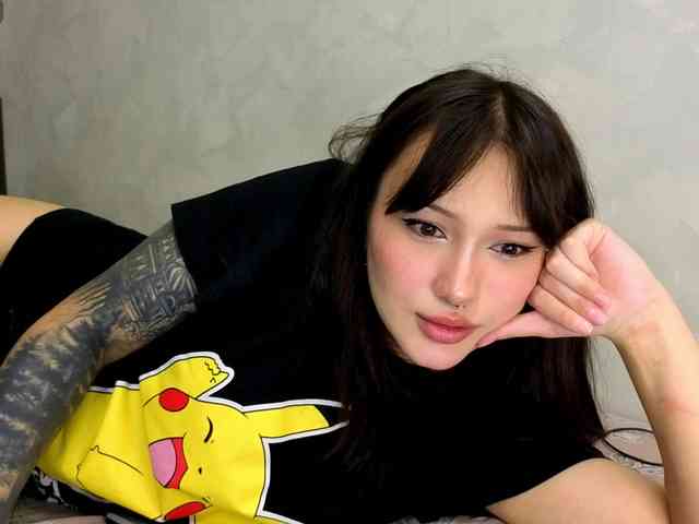 littlewetgirl webcam