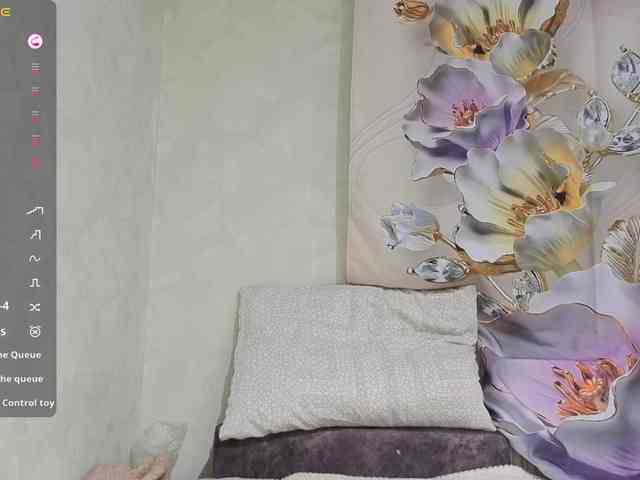 littlewetgirl webcam