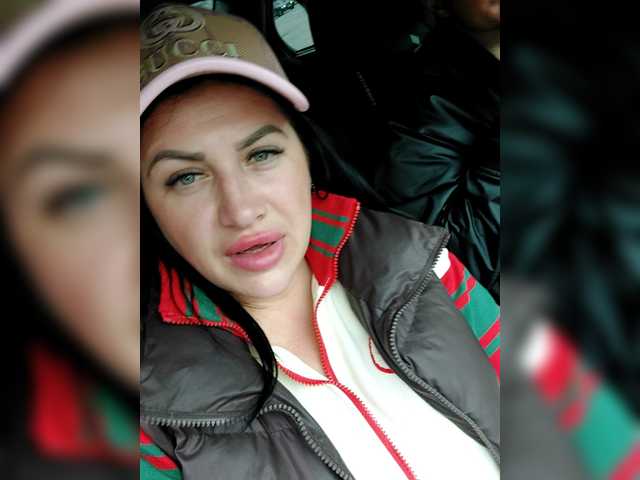 Lubovniki's BongaCams show and profile