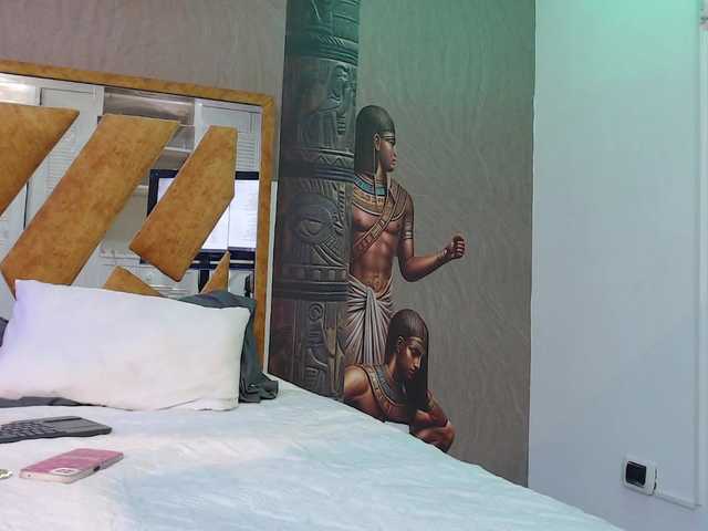 selenenn webcam