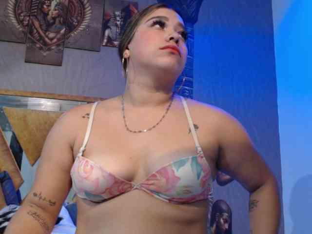 selenenn webcam