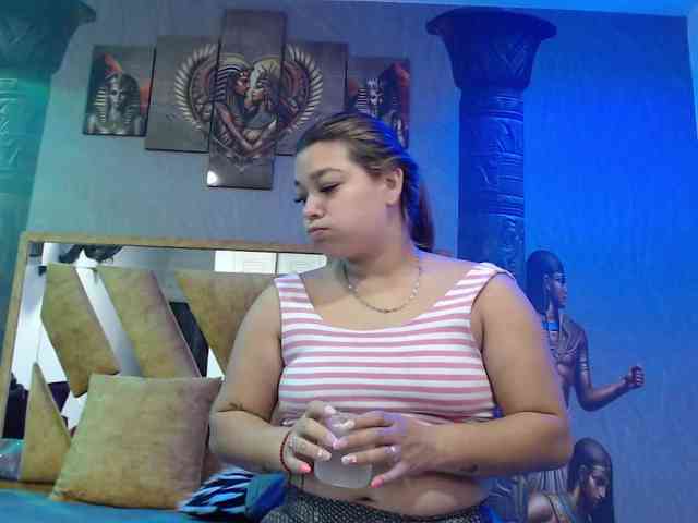 selenenn webcam