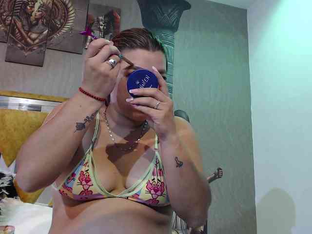 selenenn webcam