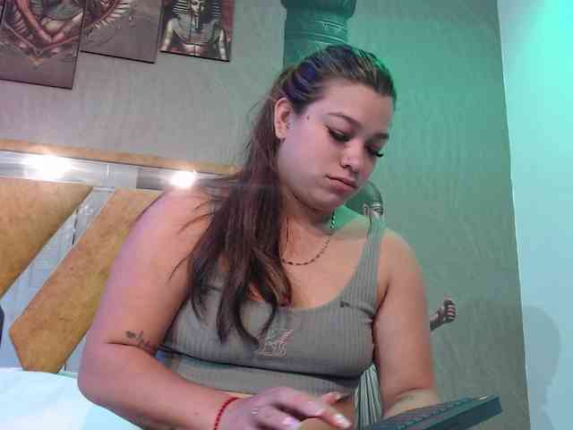 selenenn webcam