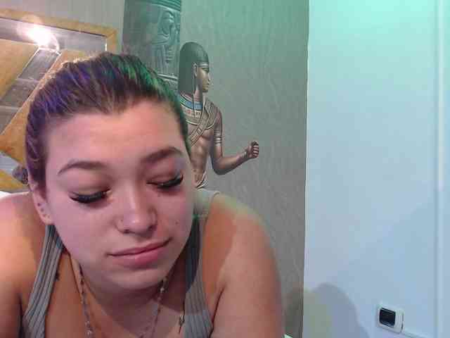 selenenn webcam