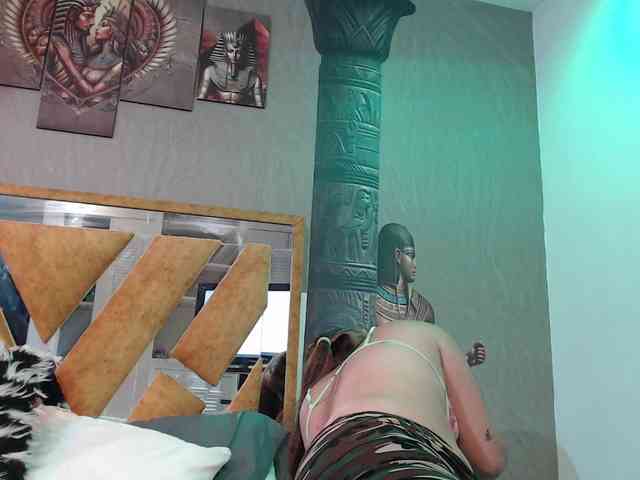 selenenn webcam