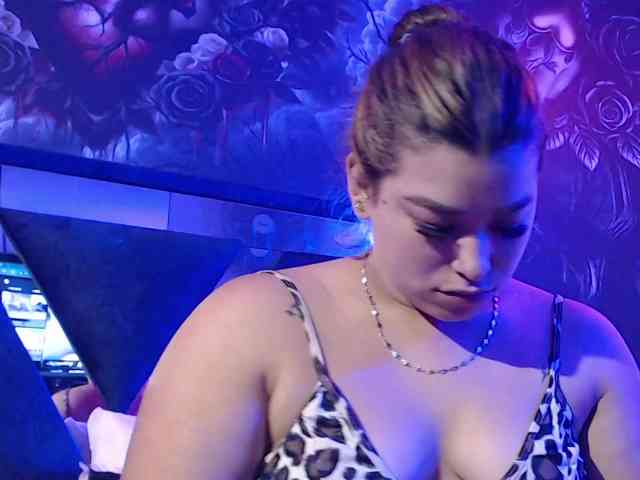 selenenn webcam