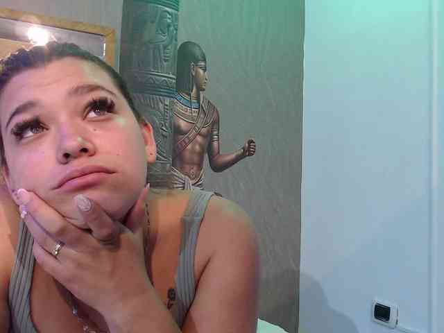 selenenn webcam