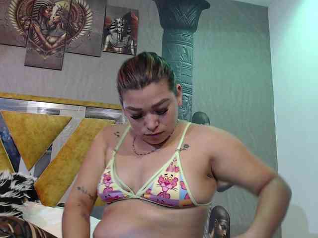 selenenn webcam