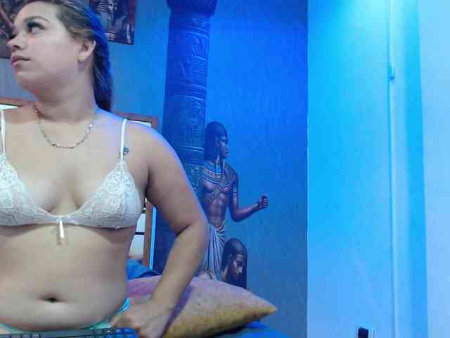 selenenn webcam