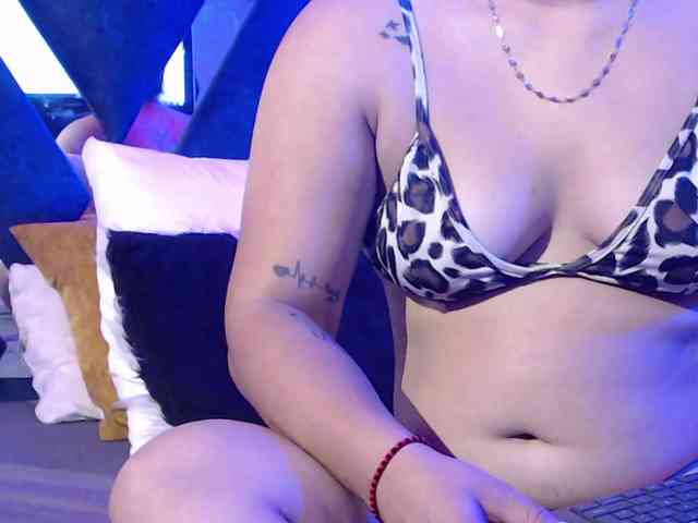 selenenn webcam