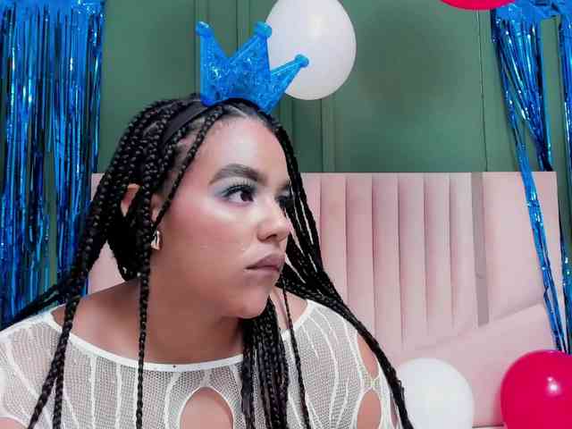 Tiana-Moon Live Webcam on BongaCams
