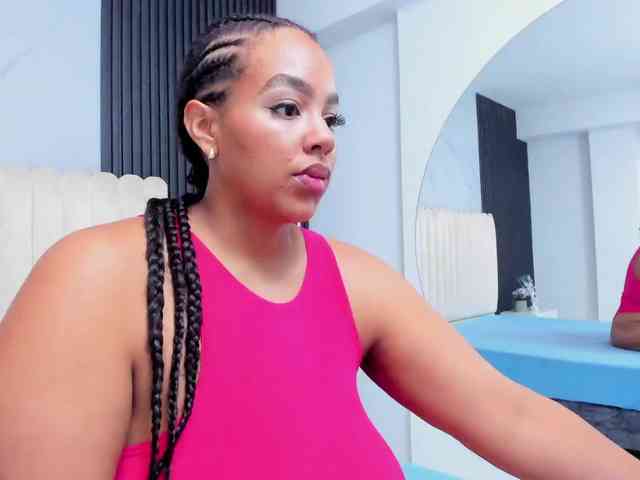 Tiana-Moon webcam