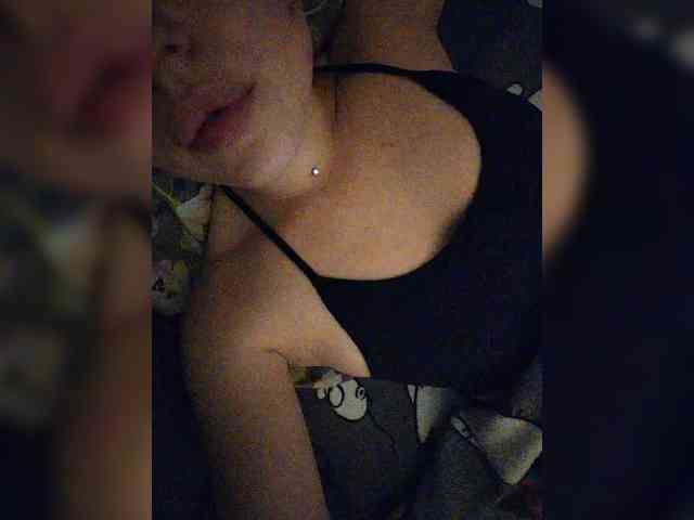 SongaFOXI webcam