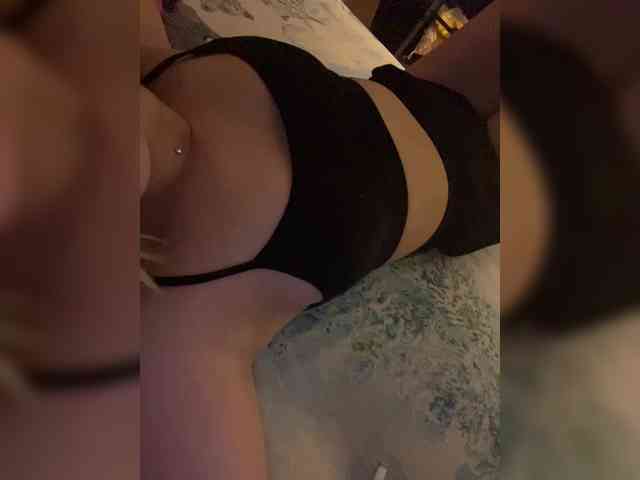 SongaFOXI webcam