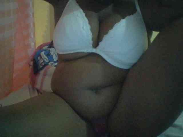 bigboobies2 webcam