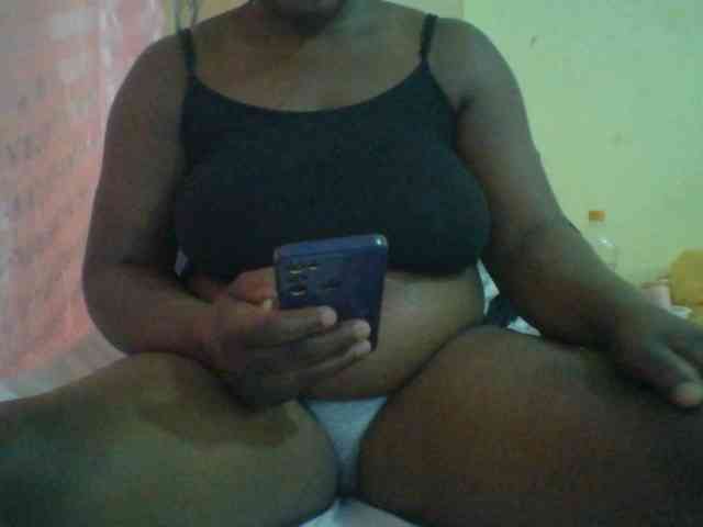 bigboobies2 webcam