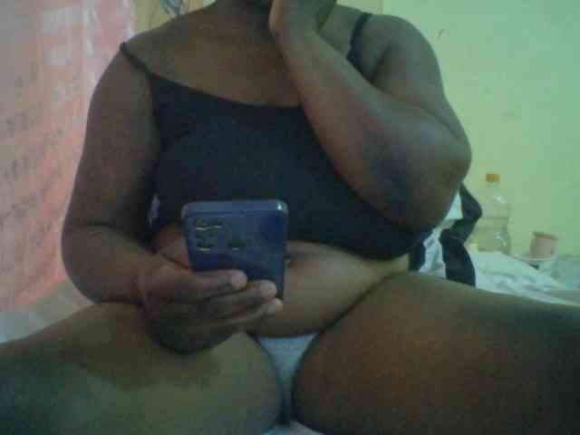 bigboobies2 webcam