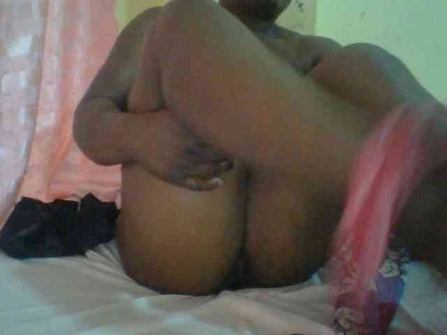 bigboobies2 webcam