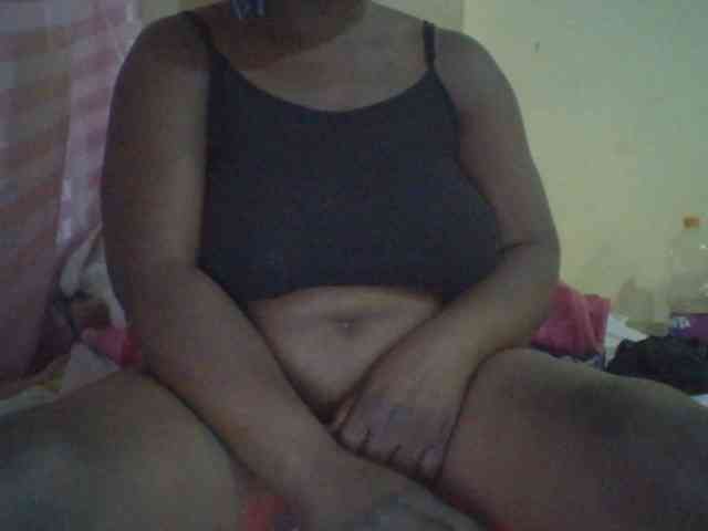 bigboobies2 webcam
