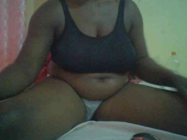 bigboobies2 webcam