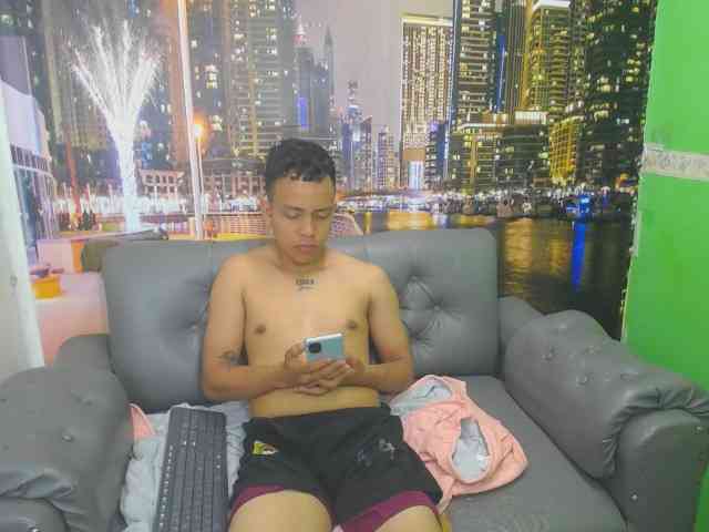 Dilan-Maysan Live Webcam on BongaCams