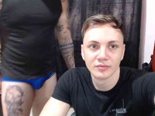shamiryenrique Live Webcam on BongaCams