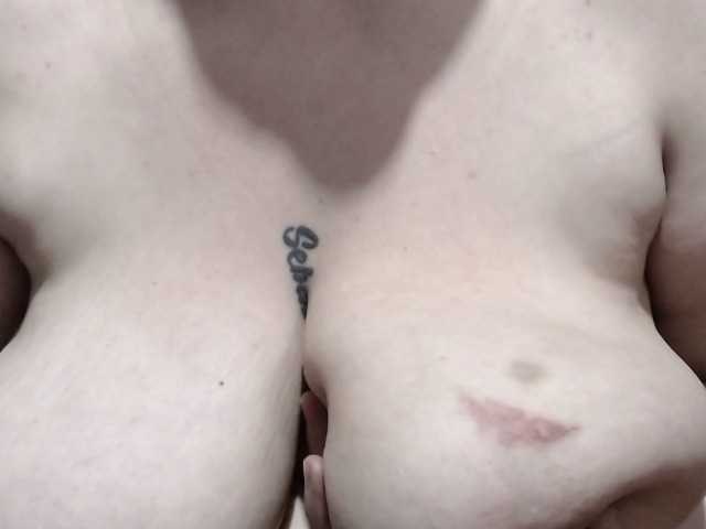 Coupleanal's BongaCams show and profile