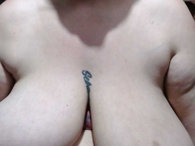 Coupleanal's BongaCams show and profile