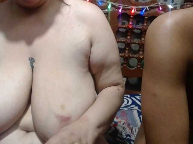 Coupleanal's BongaCams show and profile