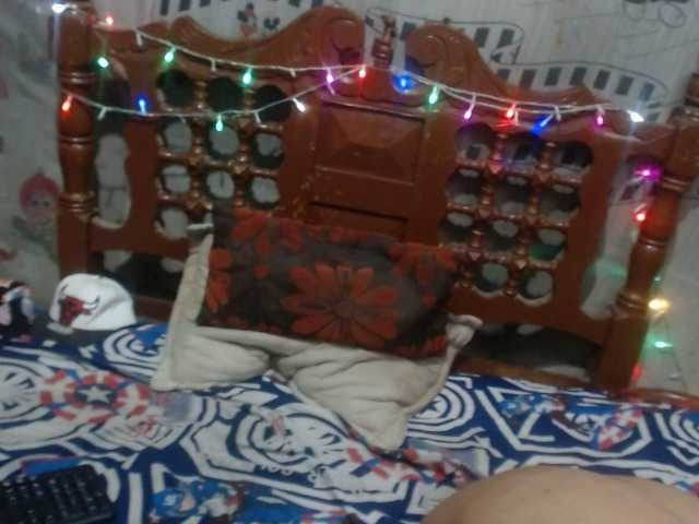 Coupleanal's BongaCams profile