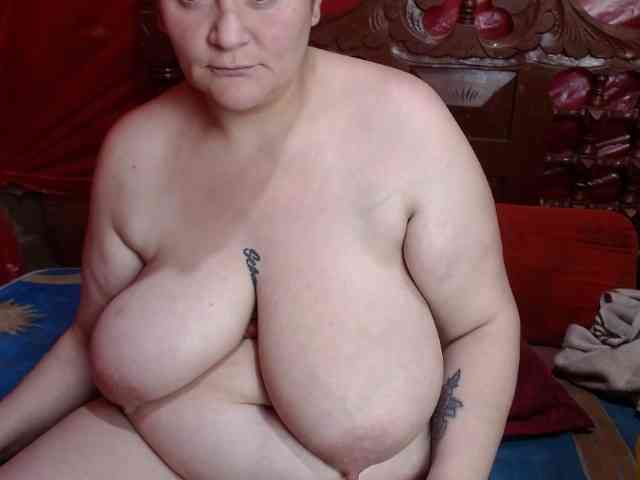 Coupleanal Live Webcam on BongaCams