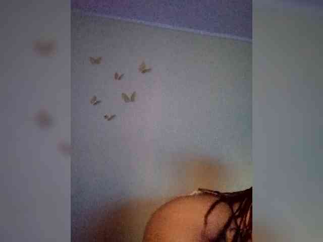 CreamPuff40 Live Webcam on BongaCams