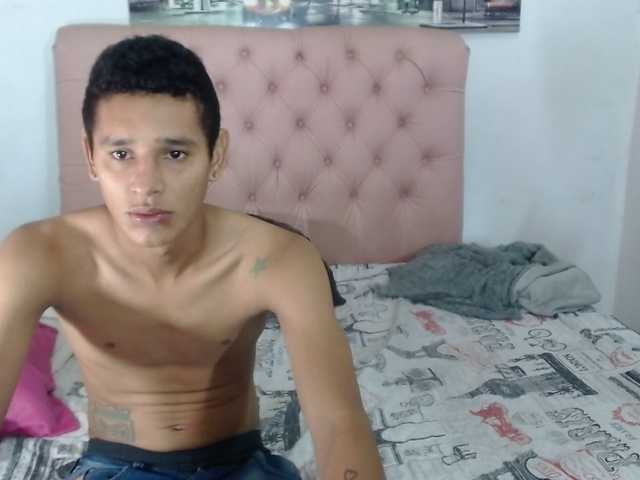  ashely-and-jeicod chat room